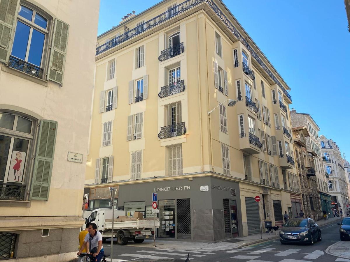 Central Lamartine Flat - Brand New Nice Exterior photo